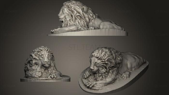 Figurines lions tigers sphinxes